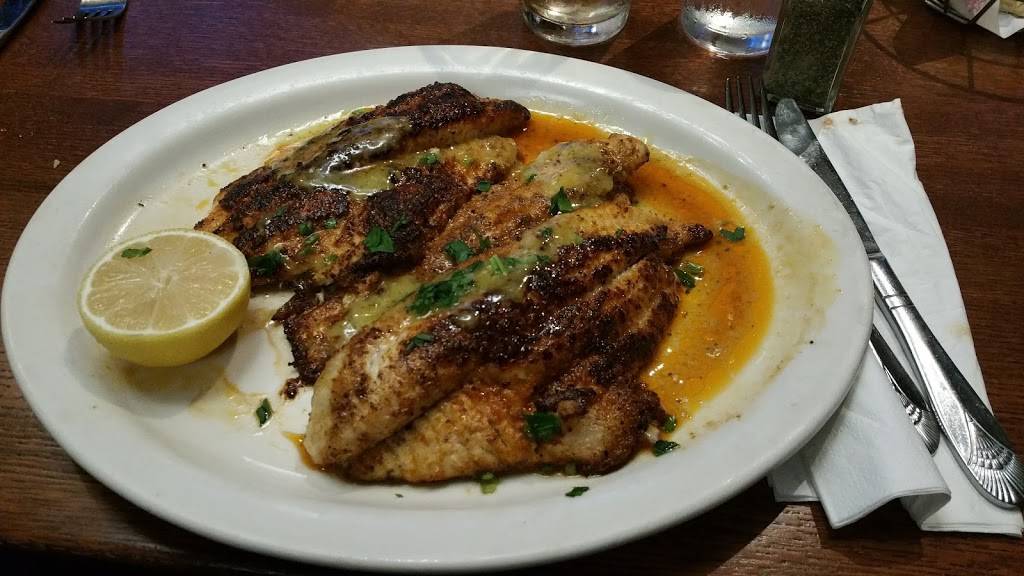 Boston Fish Market | restaurant | 412 N Milwaukee Ave, Wheeling, IL 60090, USA | 8472433700 OR +1 847-243-3700