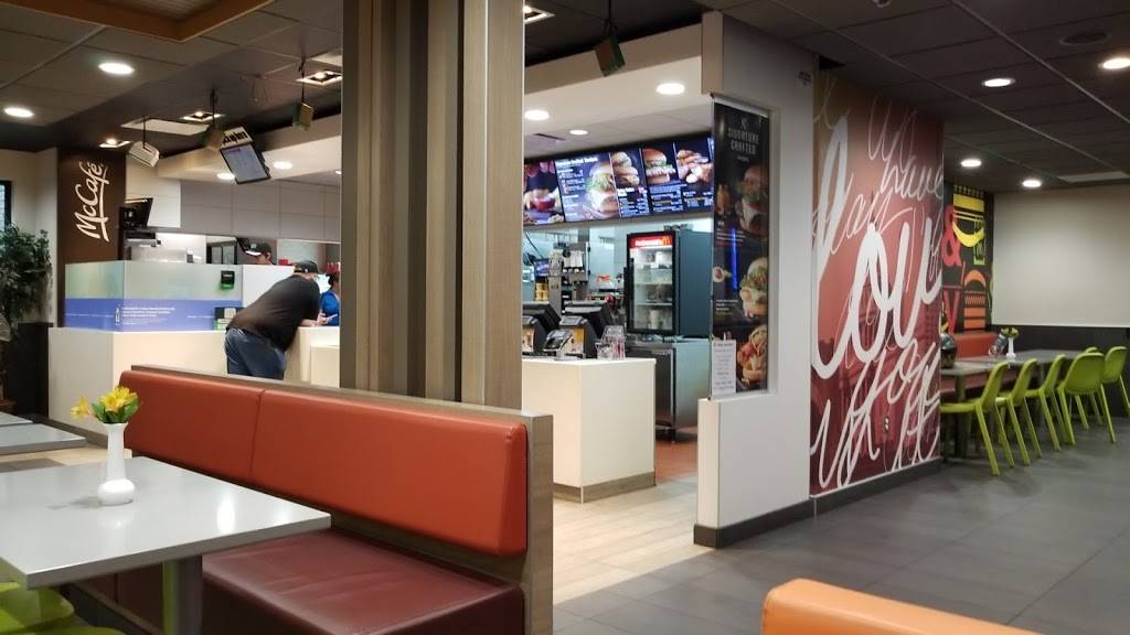 McDonalds | cafe | 22322 Old Canal Rd, Yorba Linda, CA 92887, USA | 7142833040 OR +1 714-283-3040