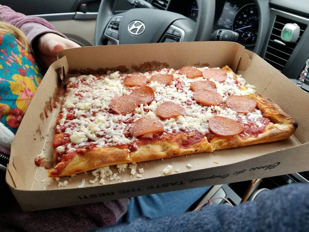 DiCarlos Pizza | Hilliard | restaurant | 4142 Main St, Hilliard, OH 43026, USA | 6147774992 OR +1 614-777-4992