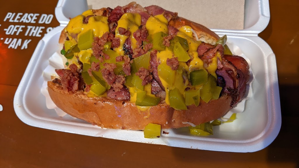 Dirt Dog Fremont | restaurant | 450 E Fremont St Ste 123, Las Vegas, NV 89101, USA | 7024835432 OR +1 702-483-5432