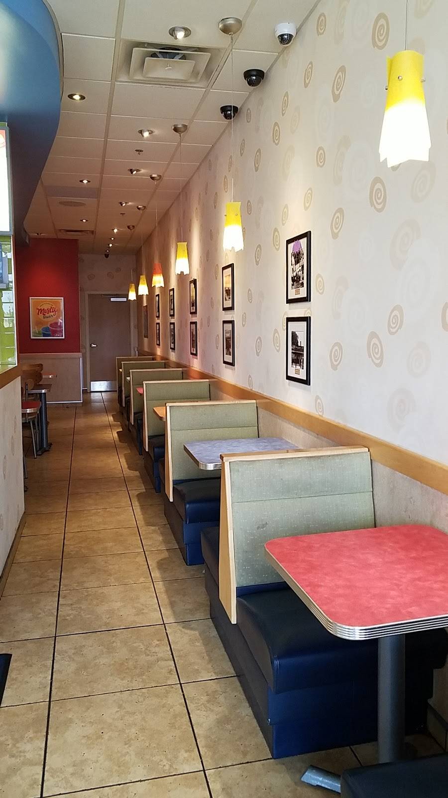 Dairy Queen | restaurant | 26633 Hoover Rd, Warren, MI 48089, USA | 5867559900 OR +1 586-755-9900