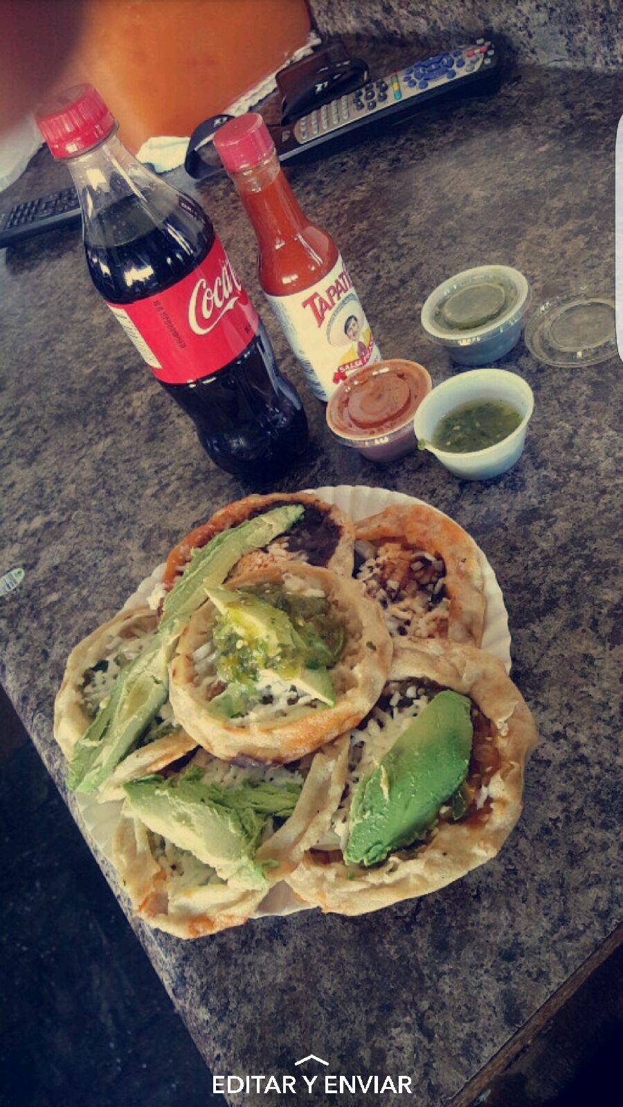 Taqueria Veracruz | restaurant | 725 E University Ave, Des Moines, IA 50316, USA | 5154217995 OR +1 515-421-7995