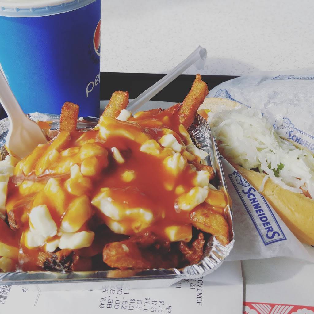 Restaurant La Belle Province | restaurant | 8660 Rue Sherbrooke E, Montréal, QC H1L 1B7, Canada | 5143531111 OR +1 514-353-1111