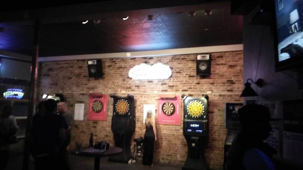 X Pub | restaurant | 520 Sumner Ave, Springfield, MA 01108, USA | 4137399052 OR +1 413-739-9052