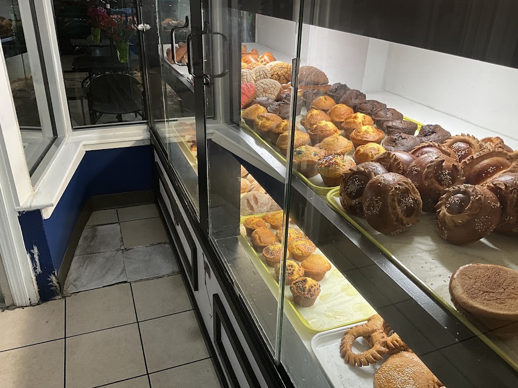 Xelaju’s Bakery and Restaurant | restaurant | 4610 14th St NW, Washington, DC 20011, USA | 2027959079 OR +1 202-795-9079