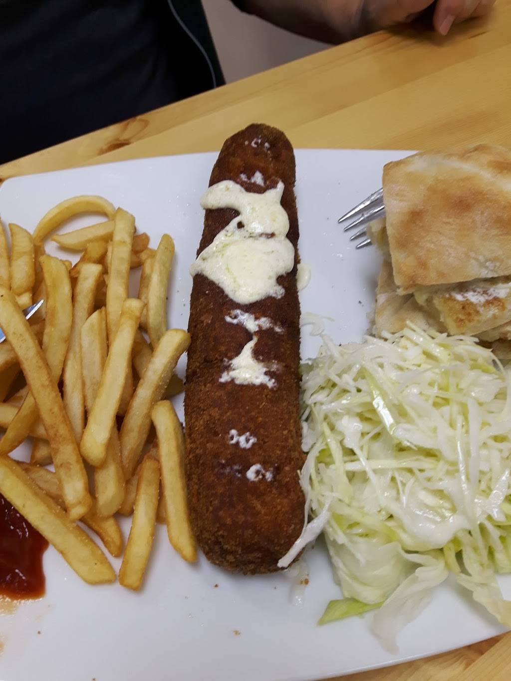 Golden Flame | restaurant | 142 Hamilton Regional Rd 8, Stoney Creek, ON L8G 1C2, Canada | 9056644744 OR +1 905-664-4744