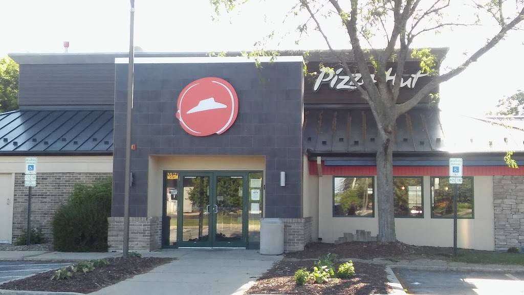 Pizza Hut | restaurant | 150 W Roosevelt Rd, West Chicago, IL 60185, USA | 6302933700 OR +1 630-293-3700