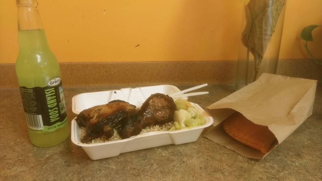 Caribbean Island Spice | restaurant | 1725 Wyandotte St W, Windsor, ON N9B 1J1, Canada | 5199155837 OR +1 519-915-5837