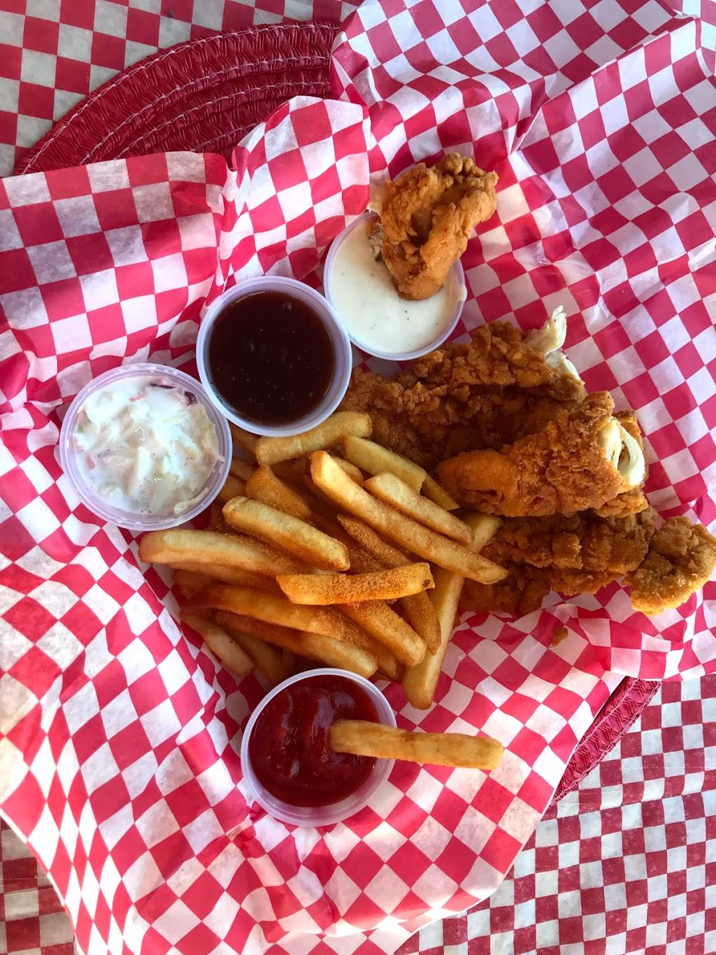 Little Pizza | restaurant | 19240 W Warren Ave, Detroit, MI 48228, USA | 3134250005 OR +1 313-425-0005