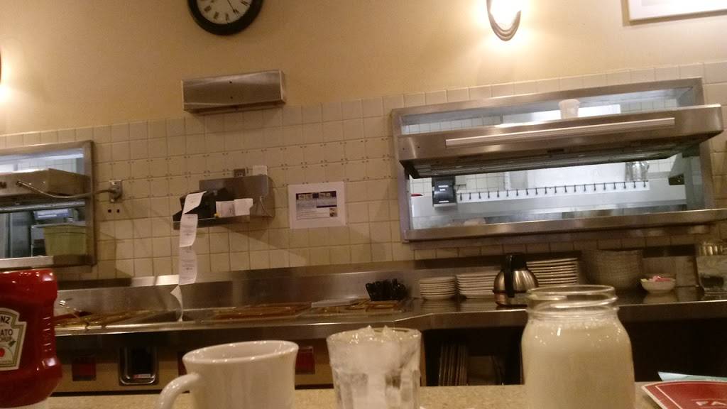 Bob Evans | restaurant | 40 W Leffel Ln, Springfield, OH 45506, USA | 9373240041 OR +1 937-324-0041