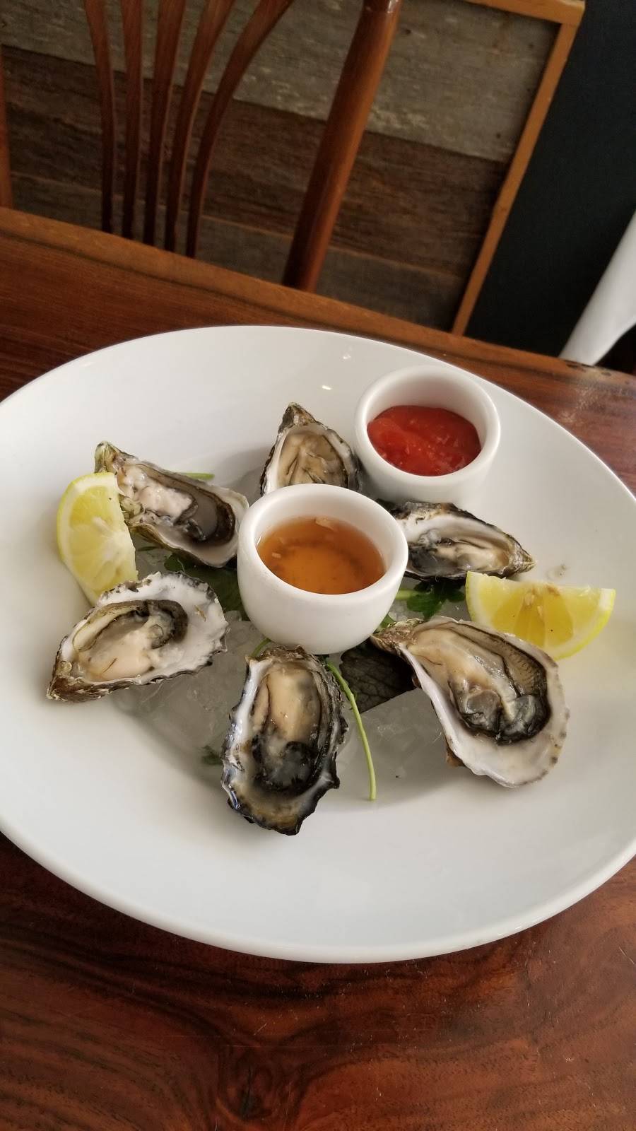 Salt & Pepper Restaurant | restaurant | 38 Main St, Tiburon, CA 94920, USA | 4154353594 OR +1 415-435-3594