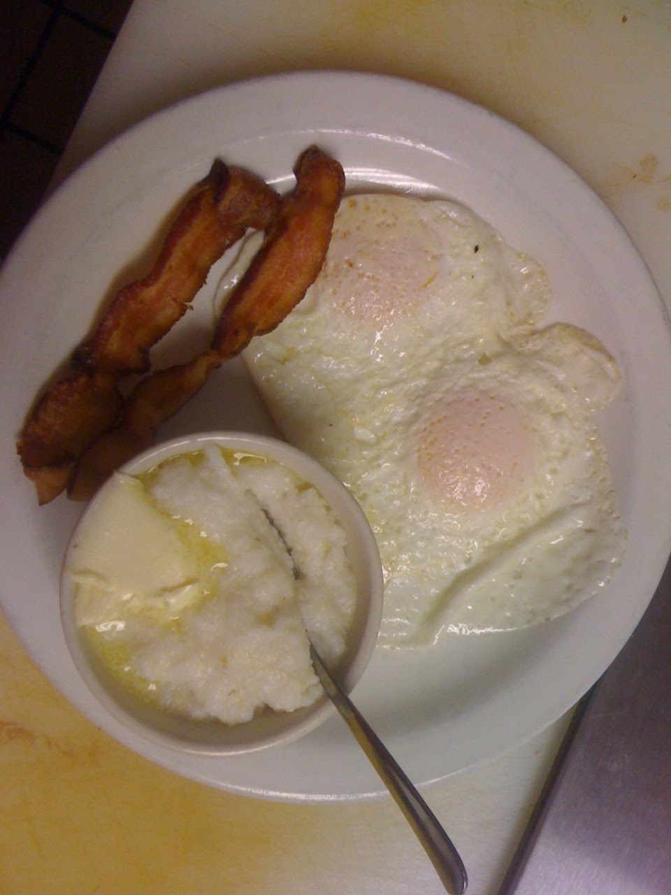 Edison Lunch Box | restaurant | 1700 Monroe St 2nd floor, Fort Myers, FL 33901, USA | 2393180094 OR +1 239-318-0094