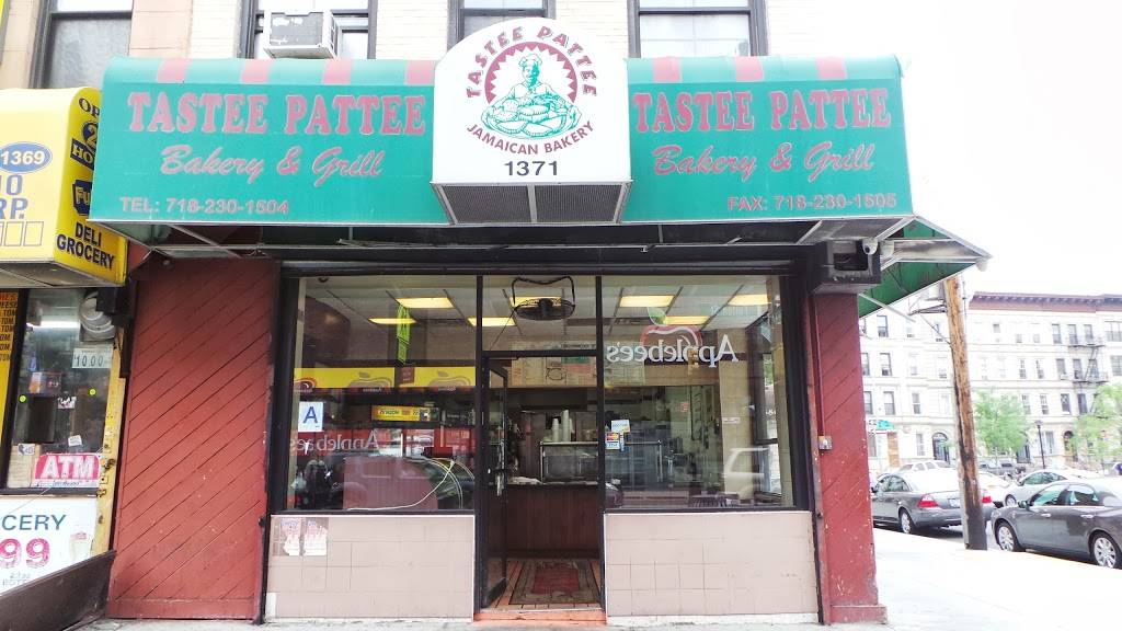 Tastee Pattee Ltd | restaurant | 1371 Fulton St, Brooklyn, NY 11216, USA | 7182301504 OR +1 718-230-1504