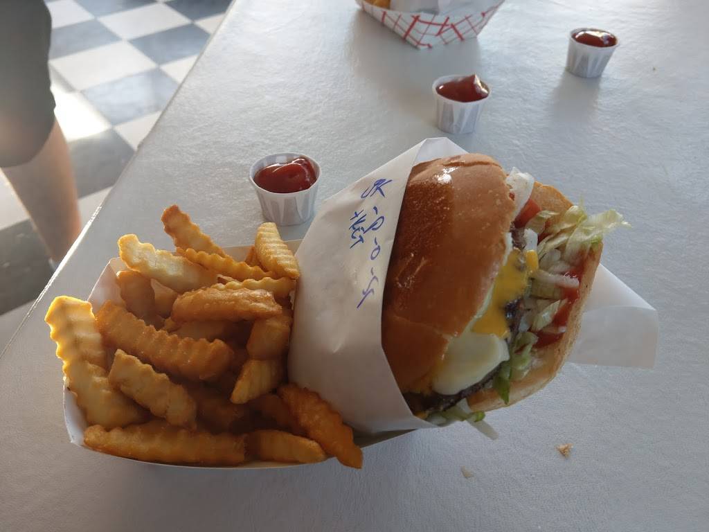 Sno White | restaurant | 420 N Yosemite Ave, Oakdale, CA 95361, USA | 2098483908 OR +1 209-848-3908