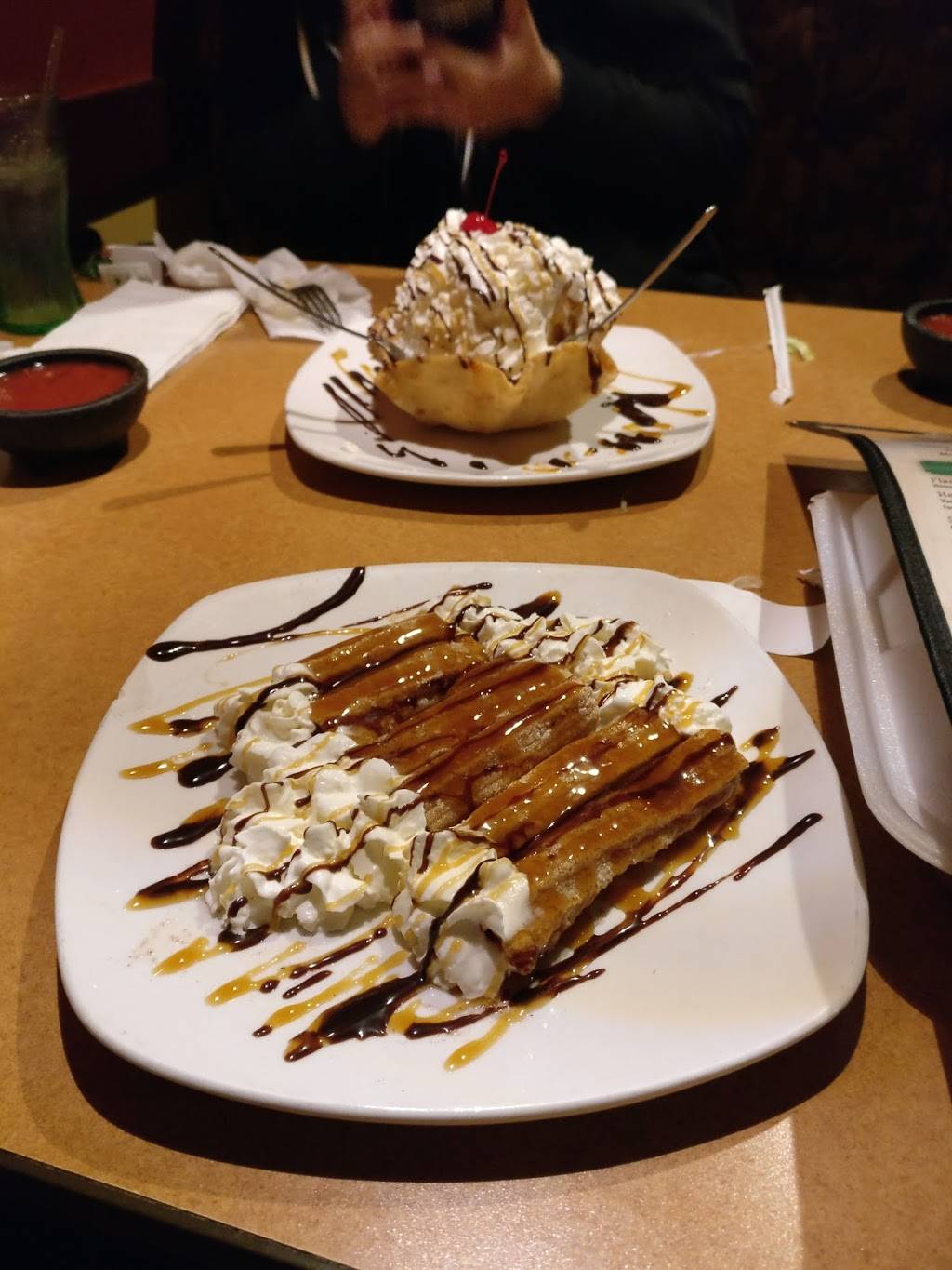 Laredos | restaurant | 2935 S Fish Hatchery Rd #12, Fitchburg, WI 53711, USA | 6082747370 OR +1 608-274-7370