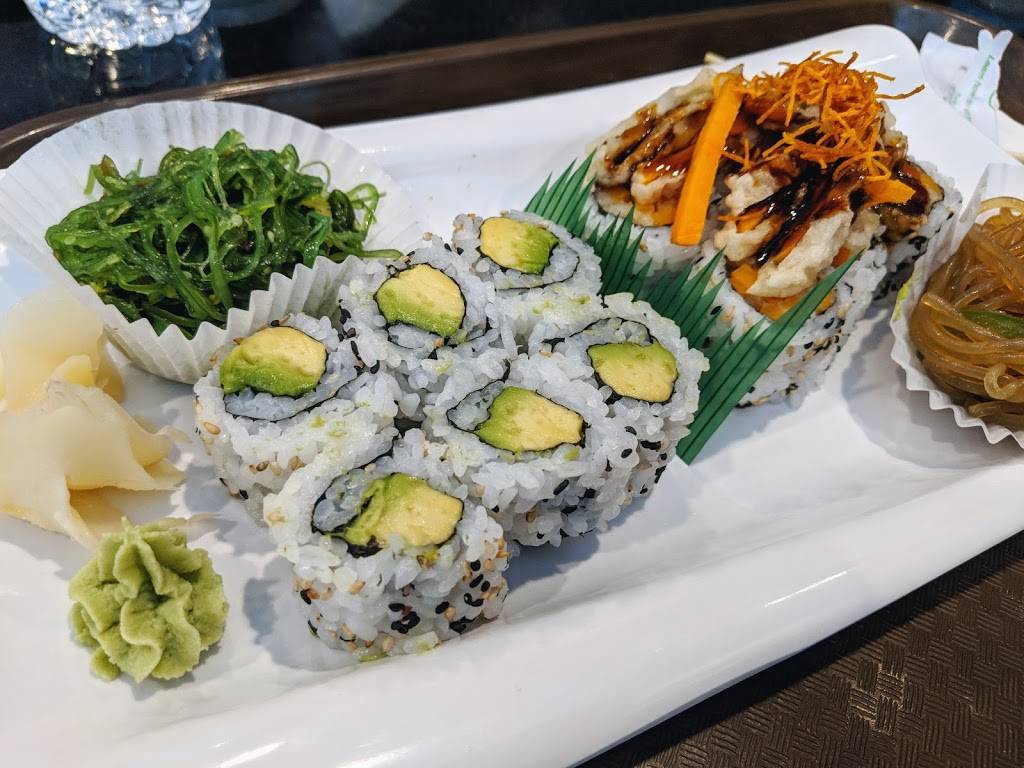 Ta-ke Kitchen | restaurant | 150 Sidney St, Belleville, ON K8P 5E2, Canada | 6137790888 OR +1 613-779-0888