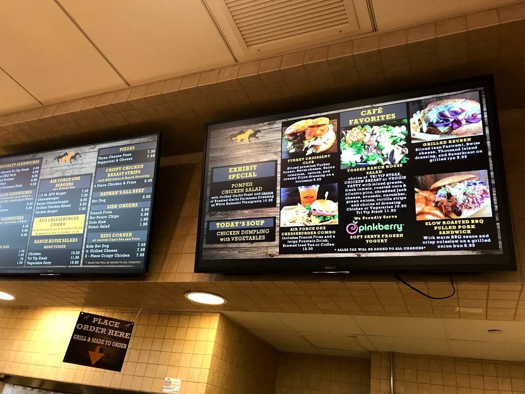 Reagan Country Cafe | cafe | 40 Presidential Dr, Simi Valley, CA 93065, USA | 8055778272 OR +1 805-577-8272