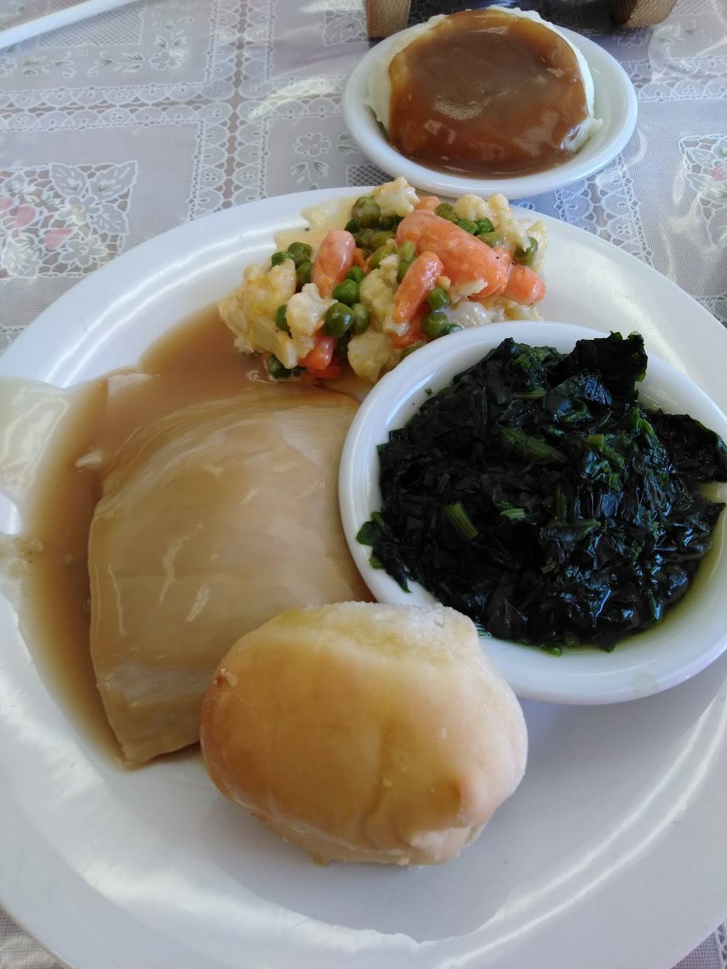 Memes Kitchen | restaurant | Pleasanton, TX 78064, USA | 8304805088 OR +1 830-480-5088