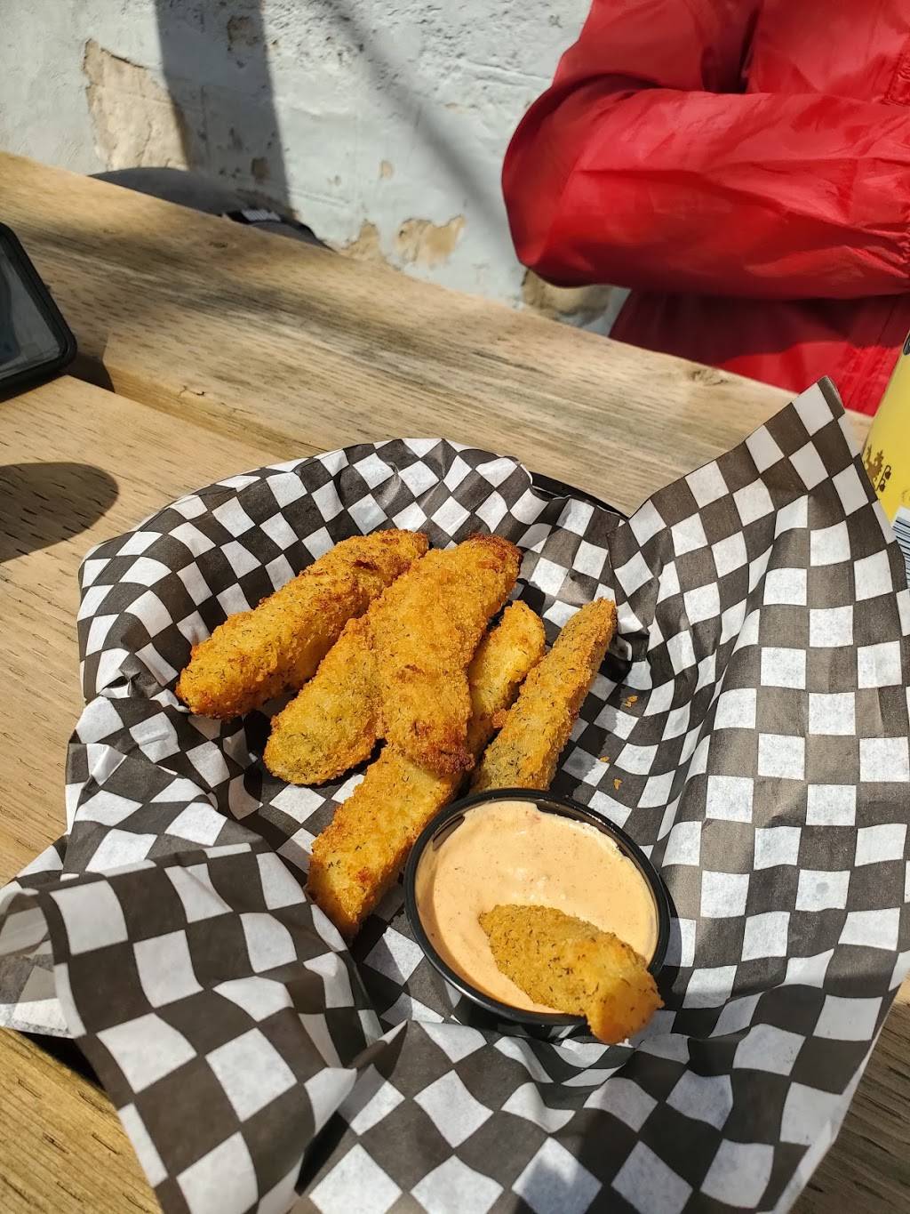 Stark & Perri | restaurant | 56 King St N, Waterloo, ON N2J 2X1, Canada | 5192086550 OR +1 519-208-6550