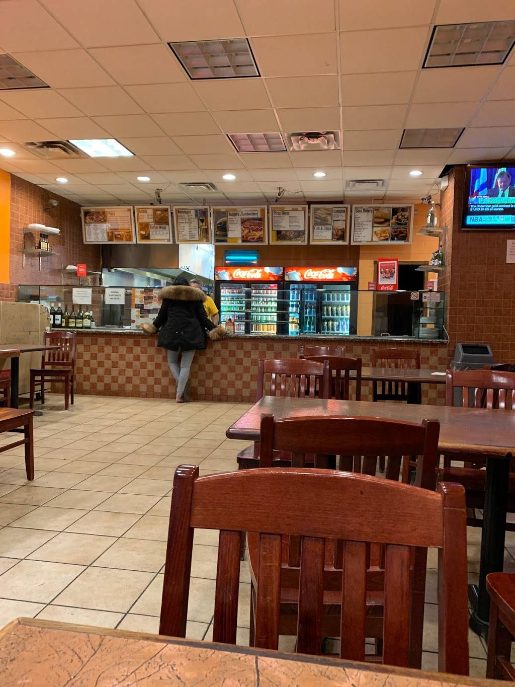 Express Pizza | meal delivery | 4917 Bathurst St, North York, ON M2R 1X8, Canada | 4162220222 OR +1 416-222-0222