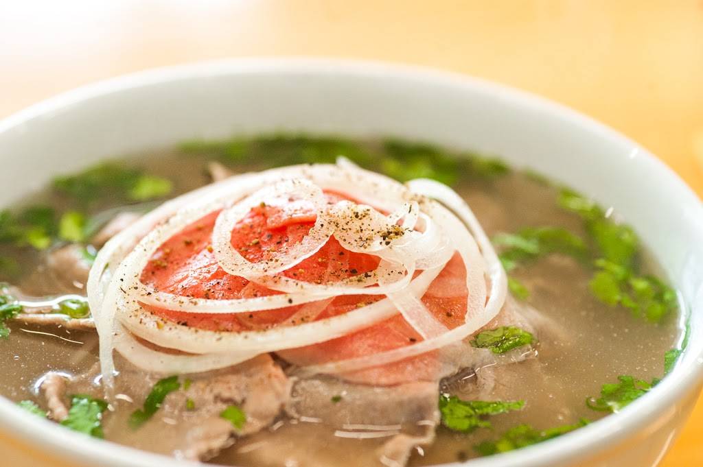 Vietnom Nom | restaurant | 8641 W 13th St N #103, Wichita, KS 67212, USA | 3162608812 OR +1 316-260-8812