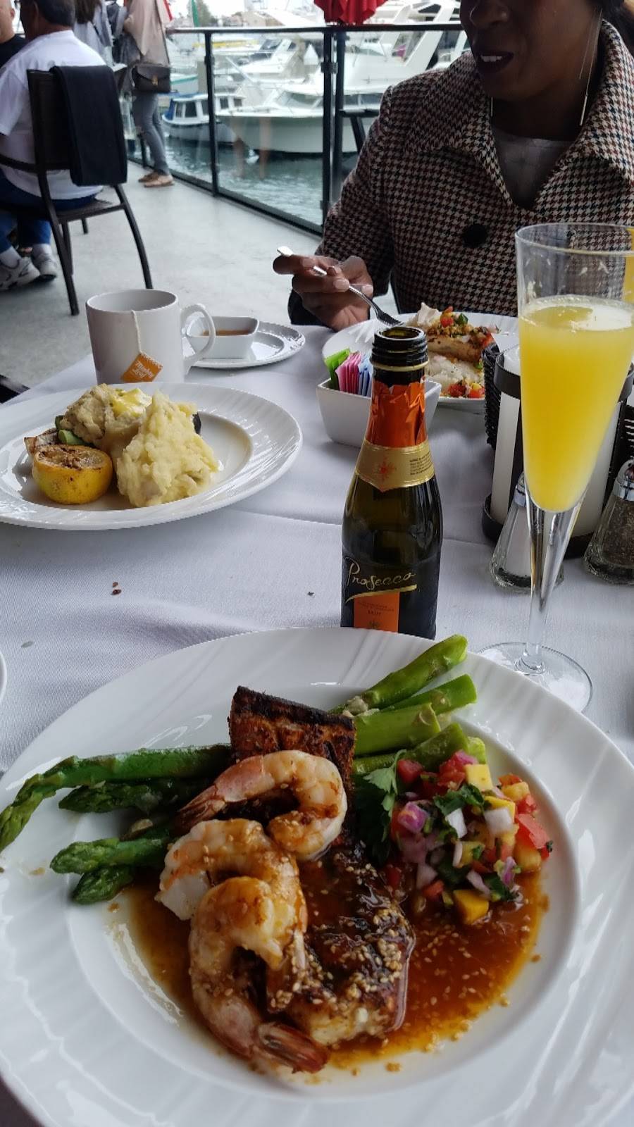 Rusty Pelican | restaurant | 2735 West Coast Hwy, Newport Beach, CA 92663, USA | 9496423431 OR +1 949-642-3431