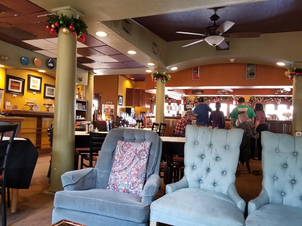 Candlelight Coffeehouse | cafe | 3011 N St Marys St, San Antonio, TX 78212, USA | 2107380099 OR +1 210-738-0099