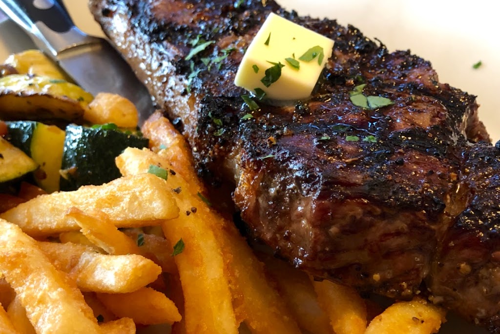 The Cooks Corner Diner | restaurant | 200 S Wenatchee Ave, Wenatchee, WA 98801, USA | 5094706208 OR +1 509-470-6208