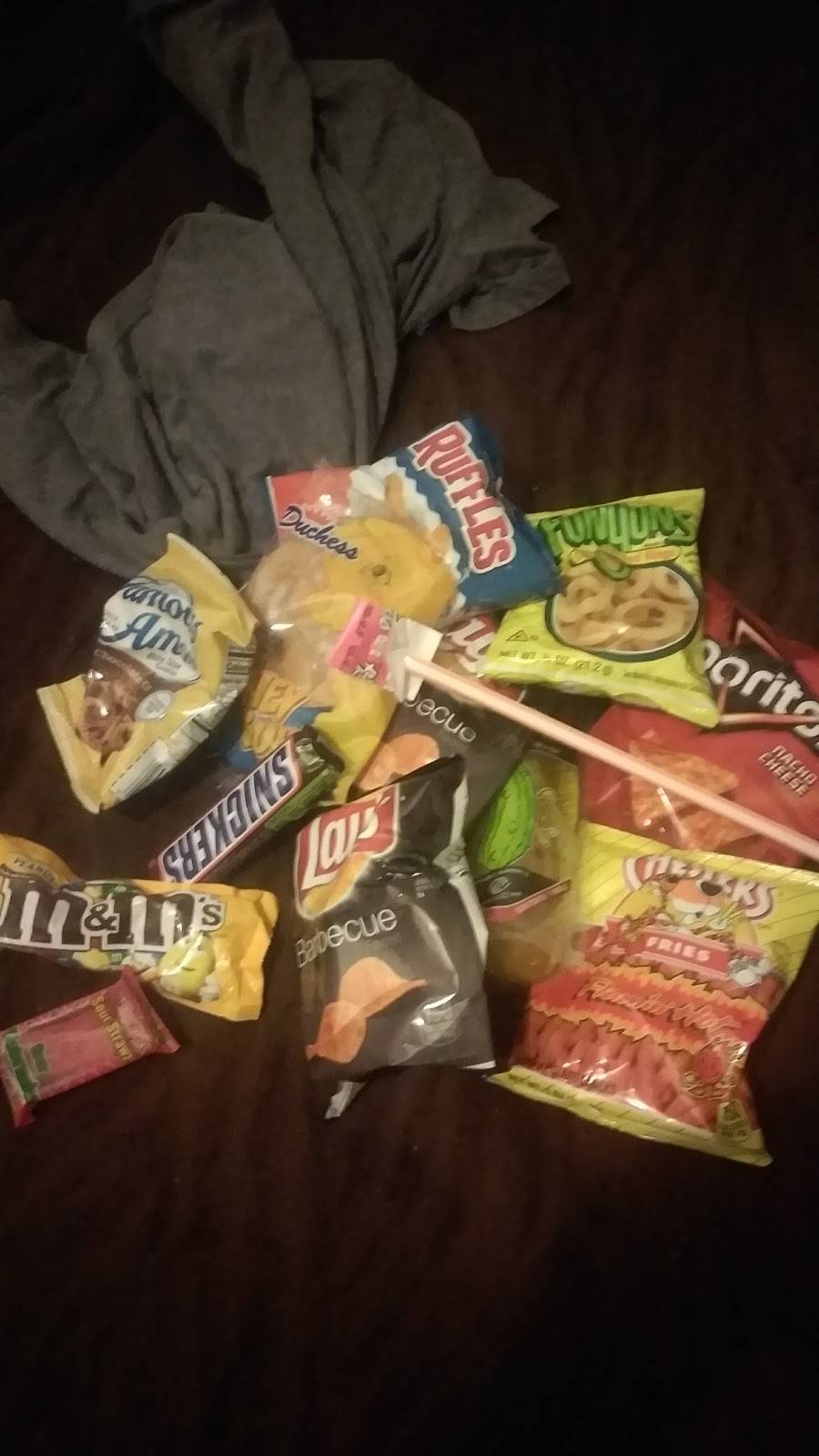 Jackson Corned Beef House | restaurant | 845 Jackson Ave, Memphis, TN 38107, USA | 9015278438 OR +1 901-527-8438