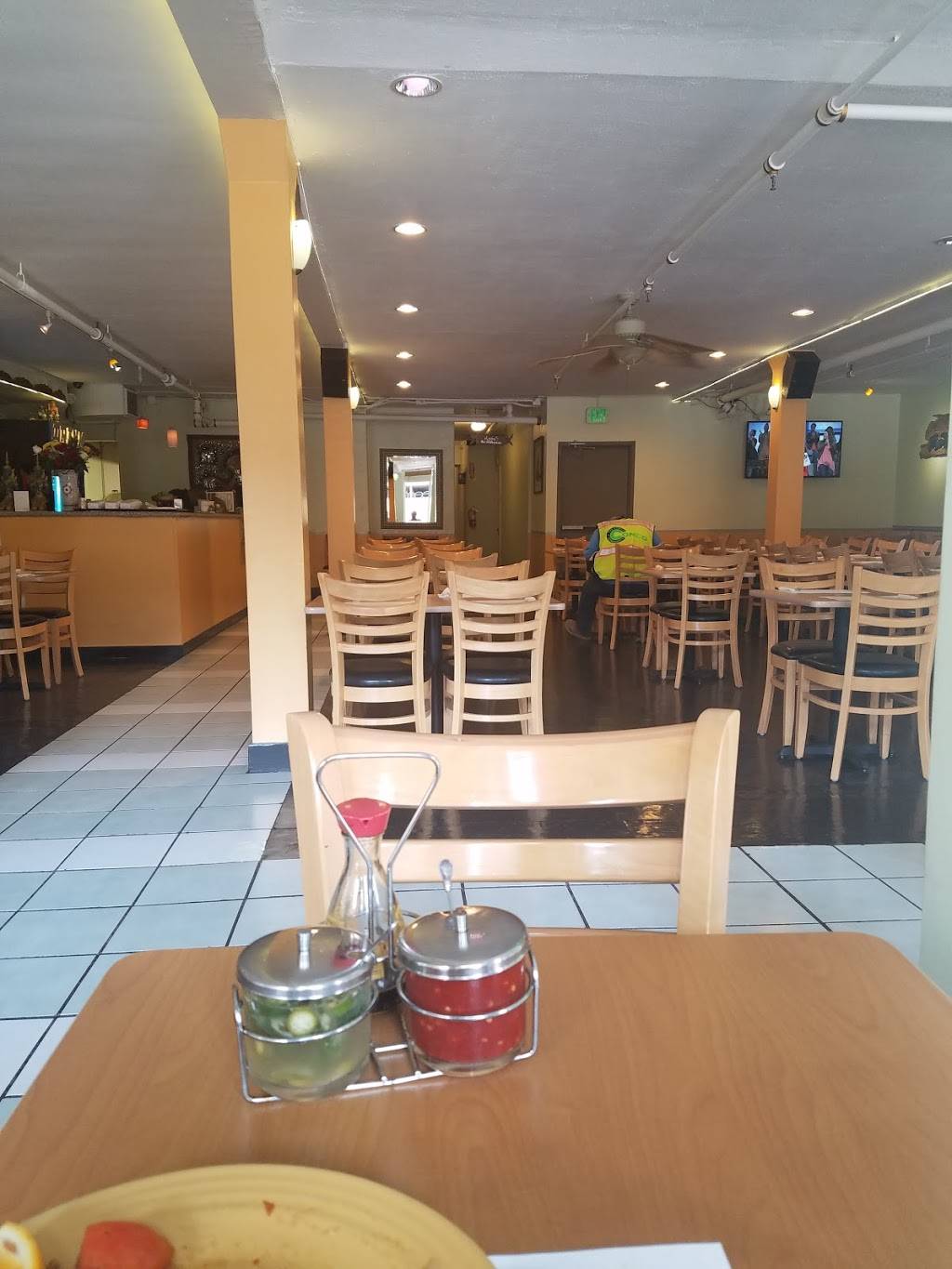 Davan Thai Cuisine | restaurant | 1803 Webster St, Oakland, CA 94612, USA | 5108324416 OR +1 510-832-4416