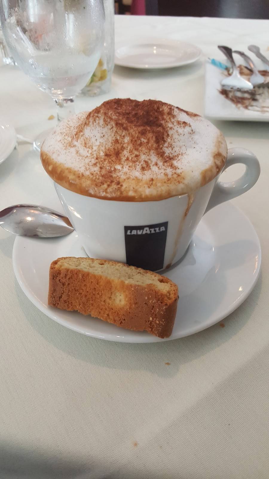 Testos Restaurant & Catering | restaurant | 1775 Madison Ave, Bridgeport, CT 06606, USA | 2033721627 OR +1 203-372-1627