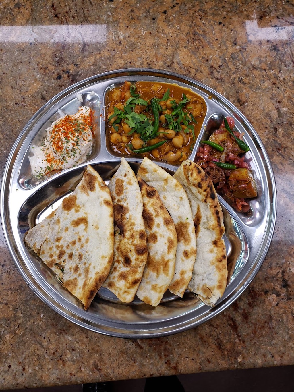 Badshah Cafe | restaurant | 520 S Broadway, Hicksville, NY 11801, USA | 5164085476 OR +1 516-408-5476