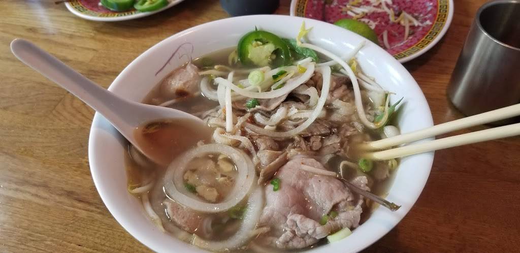Good Pho You | restaurant | 10648 Balboa Blvd, Granada Hills, CA 91344, USA | 8183607500 OR +1 818-360-7500