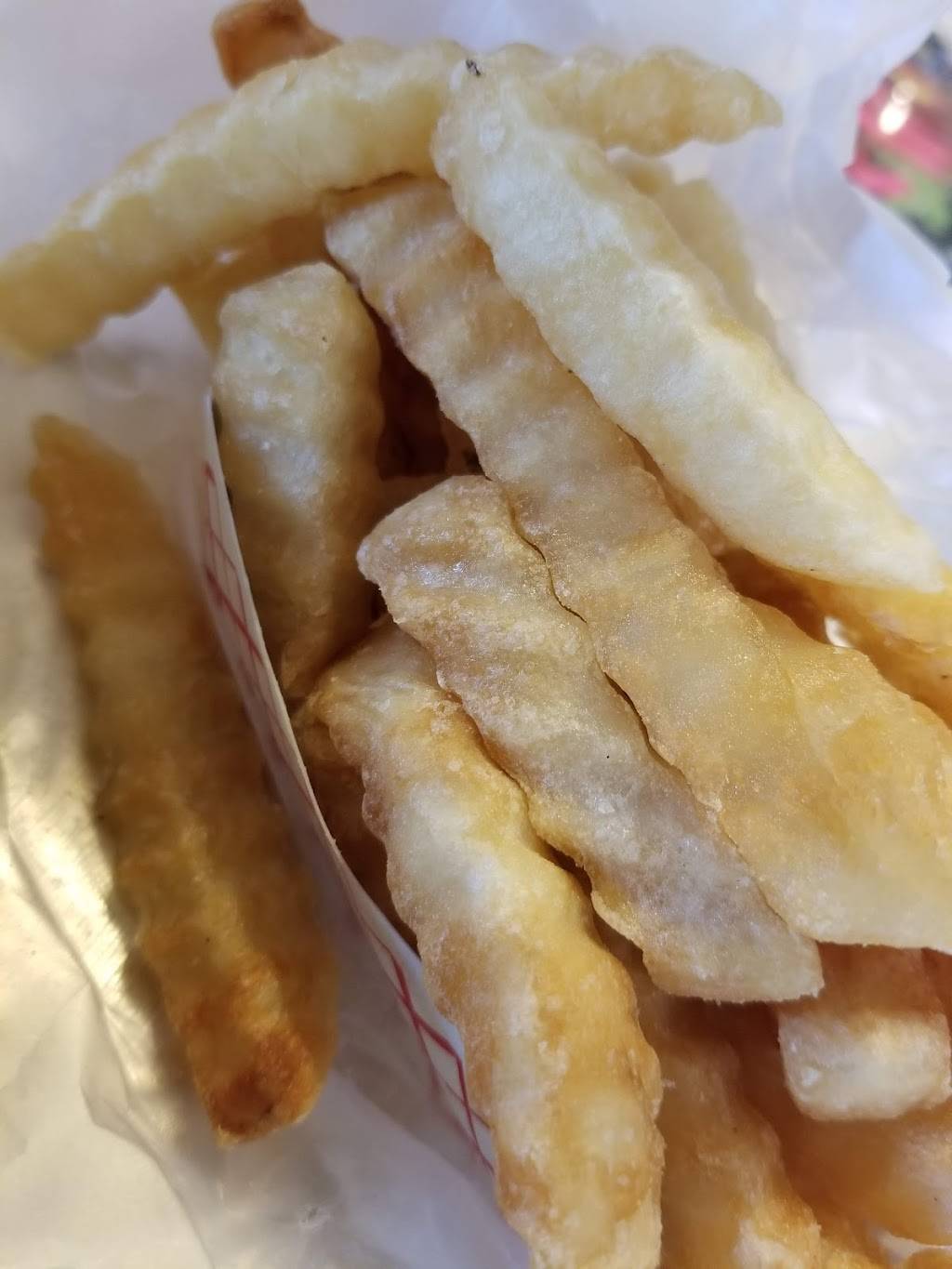 Reynolds Sandwich Shop | meal takeaway | 1437 2nd Ave NW, Hickory, NC 28601, USA | 8283279452 OR +1 828-327-9452