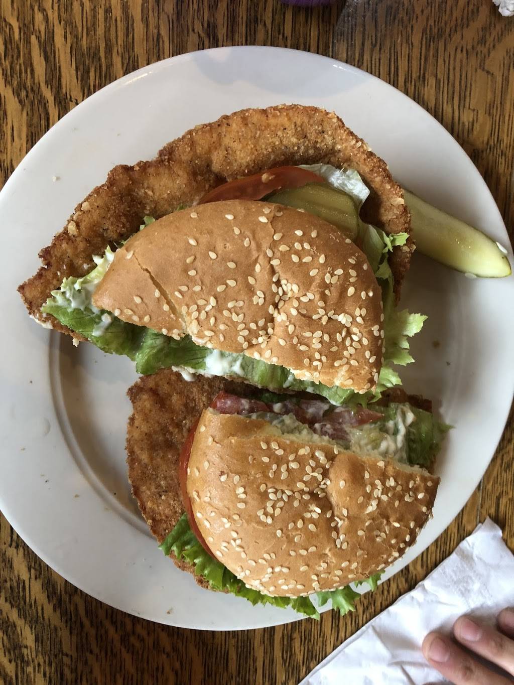 Courtneys Kitchen | restaurant | 654 Logan St, Noblesville, IN 46060, USA | 3177732234 OR +1 317-773-2234