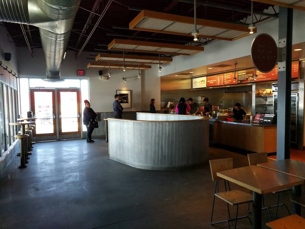 Chipotle Mexican Grill | restaurant | 4930 W Broad St, Richmond, VA 23230, USA | 8042824081 OR +1 804-282-4081