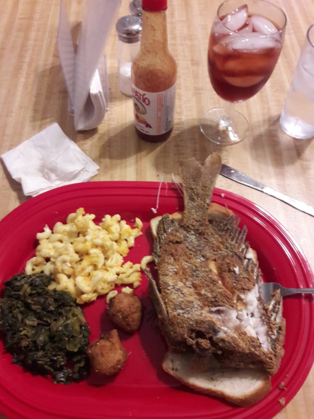 Auntie s Soul Food Kitchen | restaurant | 829 Canal St, New Smyrna Beach, FL 32168, USA | 3864106164 OR +1 386-410-6164