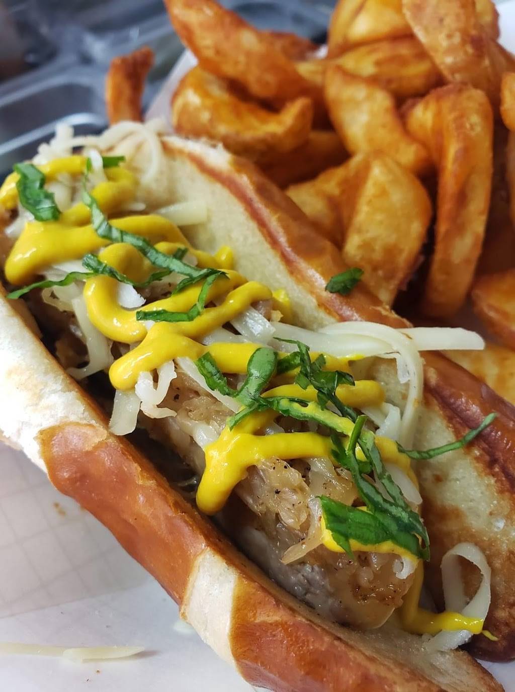 Vans Damn Tasty Tacos and Ronburguesas | restaurant | 601 E Whitestone Blvd Suite #500, Cedar Park, TX 78613, USA | 5122365593 OR +1 512-236-5593