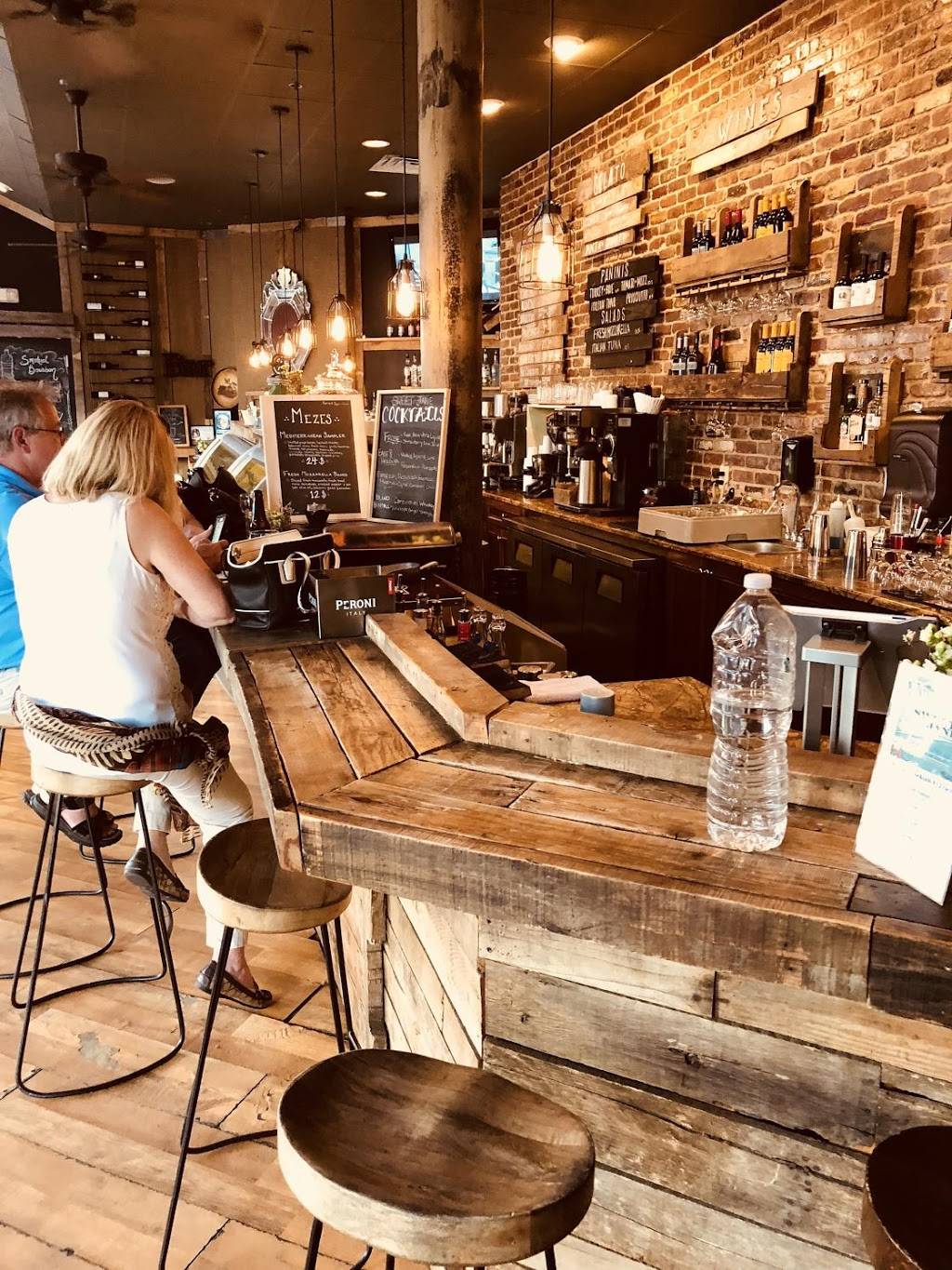 Lolas European Cafe | restaurant | Cookman Ave, Asbury Park, NJ 07712, USA | 7328073777 OR +1 732-807-3777