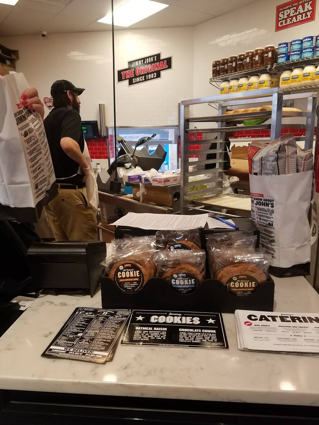 Jimmy Johns | meal delivery | 370 N Hwy 67, Florissant, MO 63031, USA | 3148311000 OR +1 314-831-1000