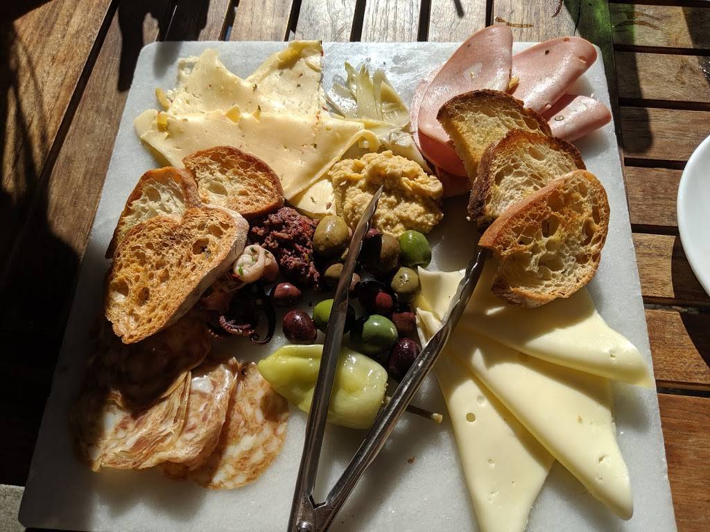 La Bottega Cafe Deli Wine Shop | restaurant | 1905 Main St, Vancouver, WA 98660, USA | 3605715010 OR +1 360-571-5010