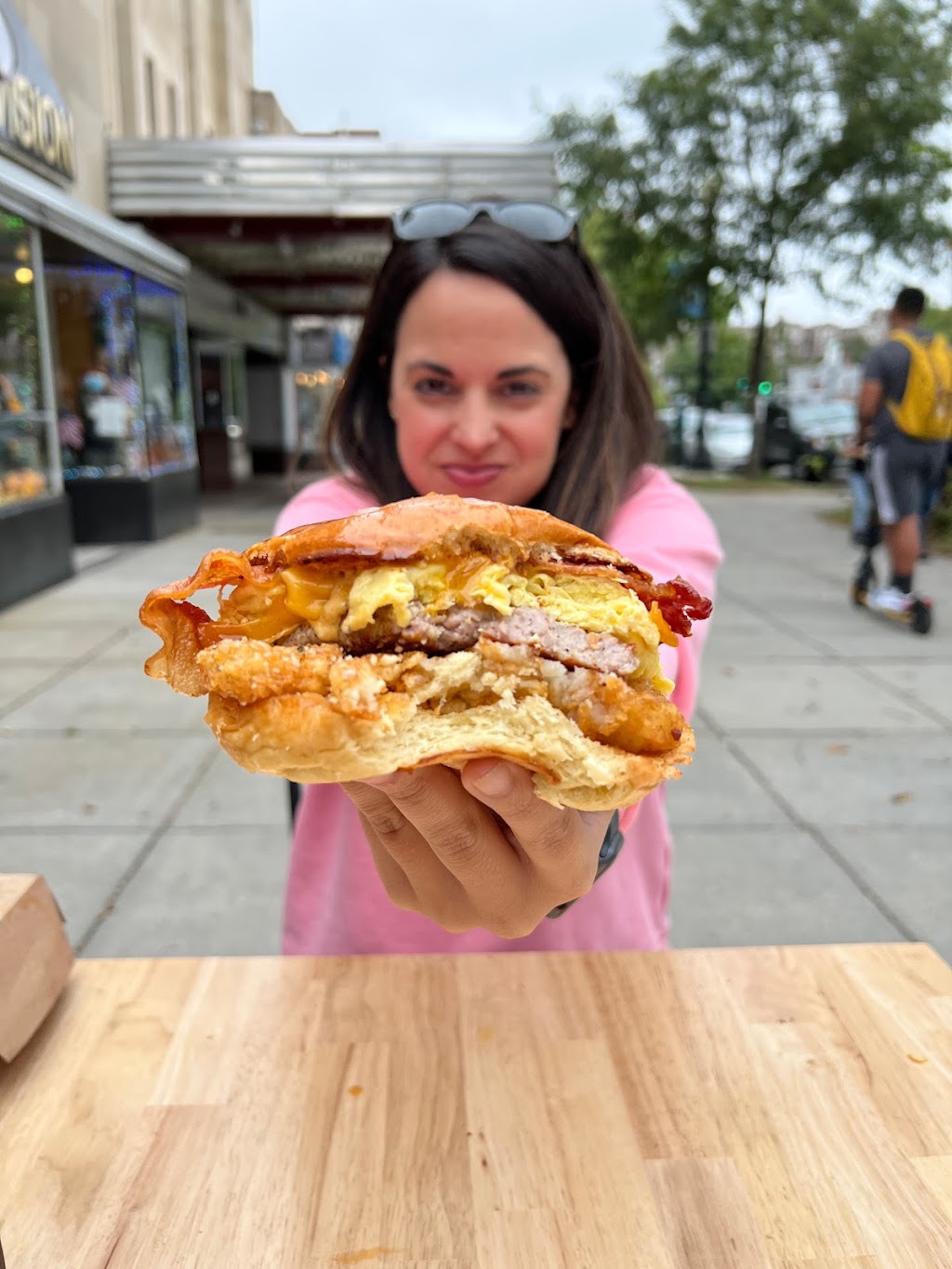 Cracked Eggery | restaurant | 3420 Connecticut Ave NW, Washington, DC 20008, USA | 2023516168 OR +1 202-351-6168