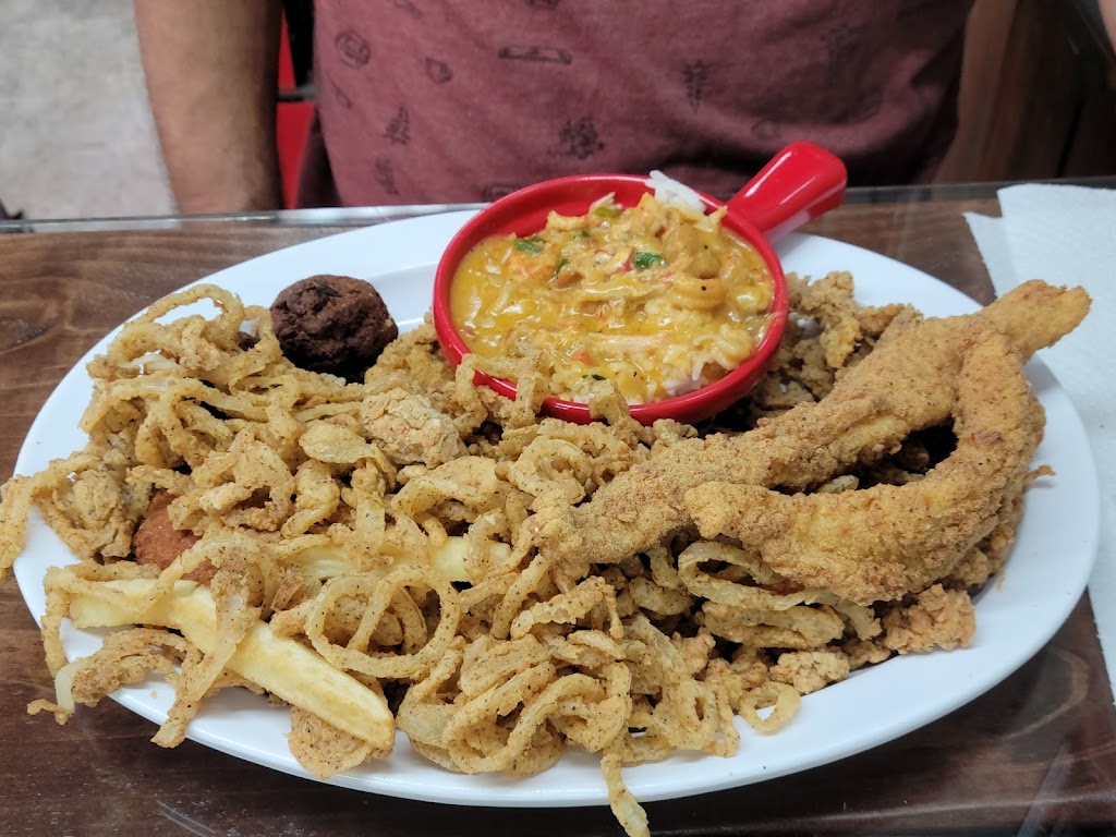 Fontenots Cajun Way | restaurant | 8517 US-165, Columbia, LA 71418, USA | 3186499971 OR +1 318-649-9971