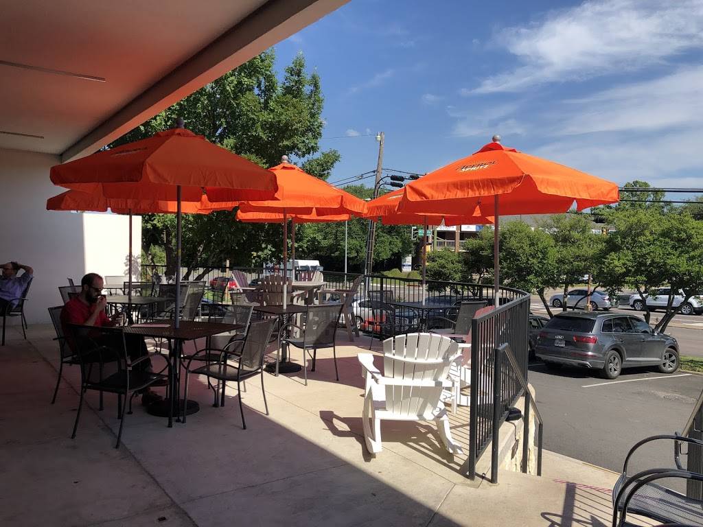 Hillside Tavern | restaurant | 6465 E Mockingbird Ln Ste. #386, Dallas, TX 75214, USA | 2148880152 OR +1 214-888-0152