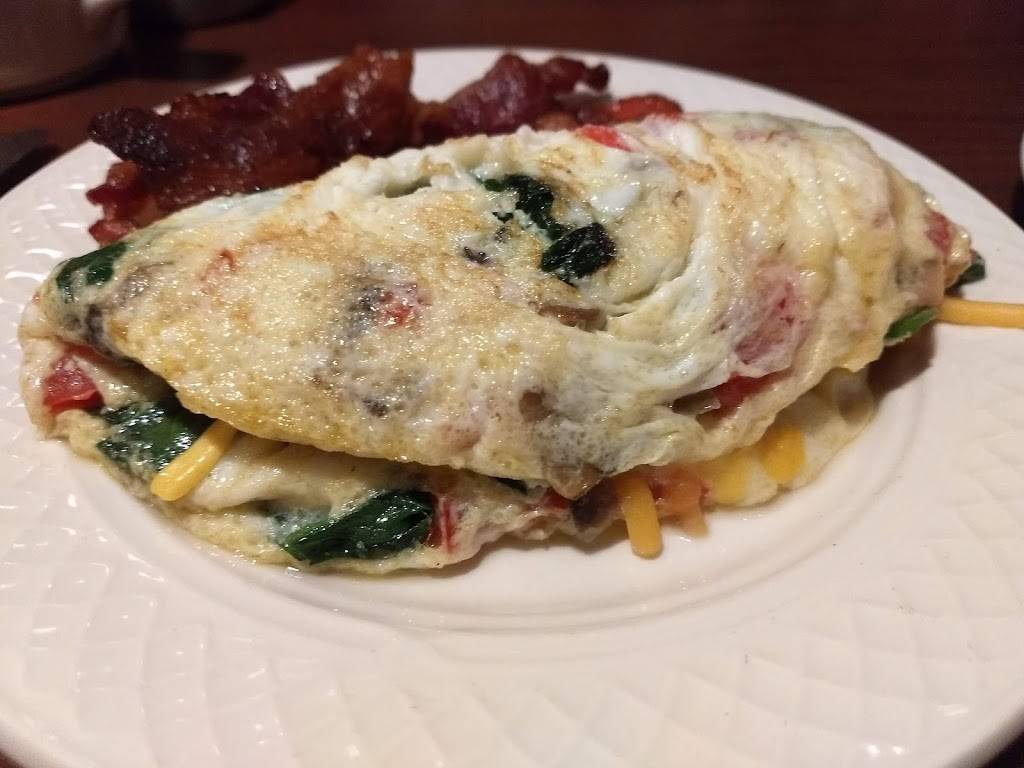 Rock River Grill & Tavern | restaurant | 700 Grand Ave, Des Moines, IA 50309, USA | 5155586730 OR +1 515-558-6730