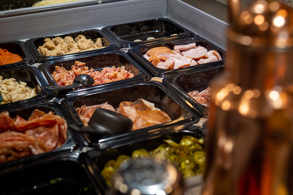 Firo Fire Kissed Pizza | restaurant | 3410 Maplewood Ave, Wichita Falls, TX 76308, USA | 9402343476 OR +1 940-234-3476