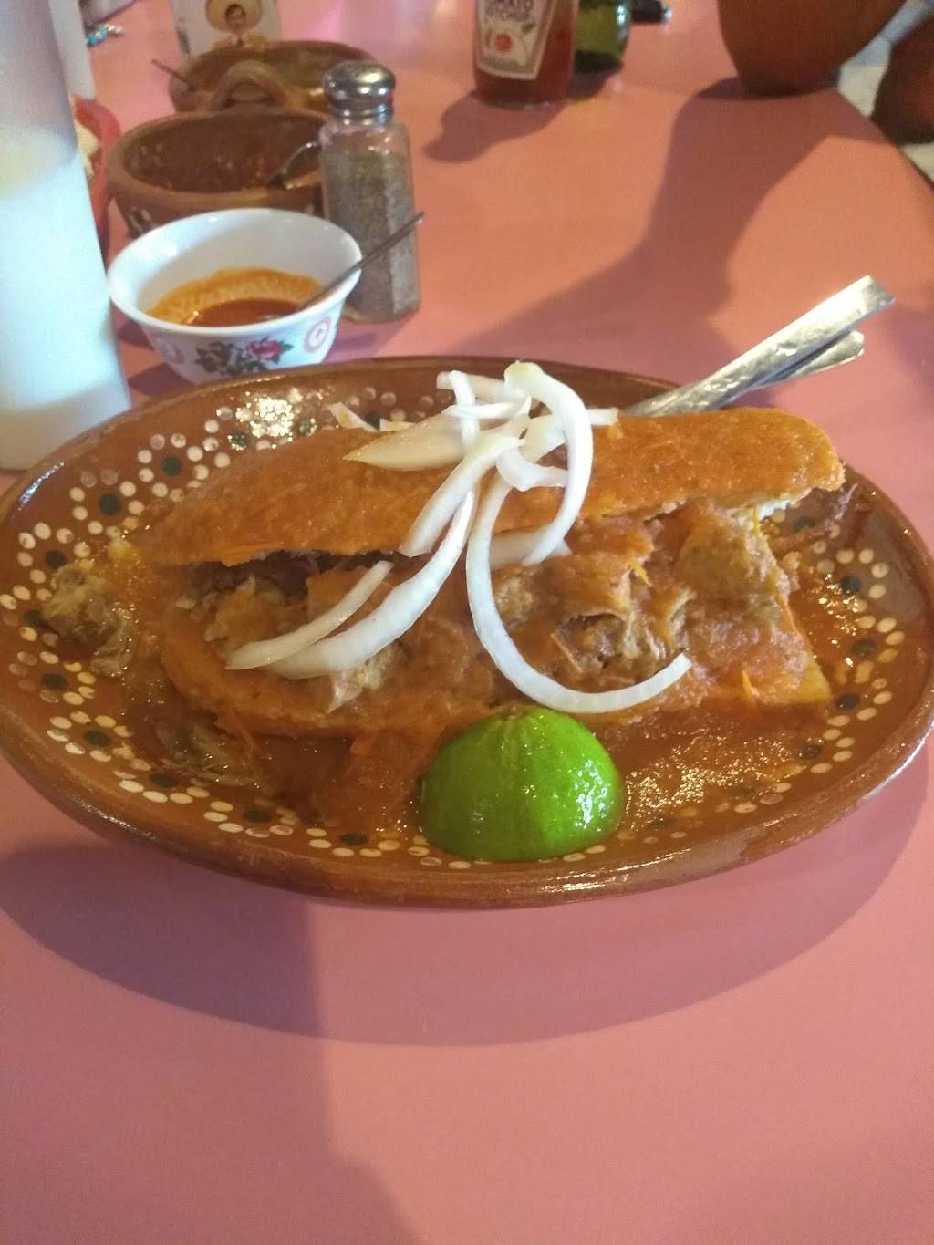 Estilo Jalisco Mexican Restaurant | restaurant | 1837 Vinton St, Omaha, NE 68108, USA | 4022980351 OR +1 402-298-0351