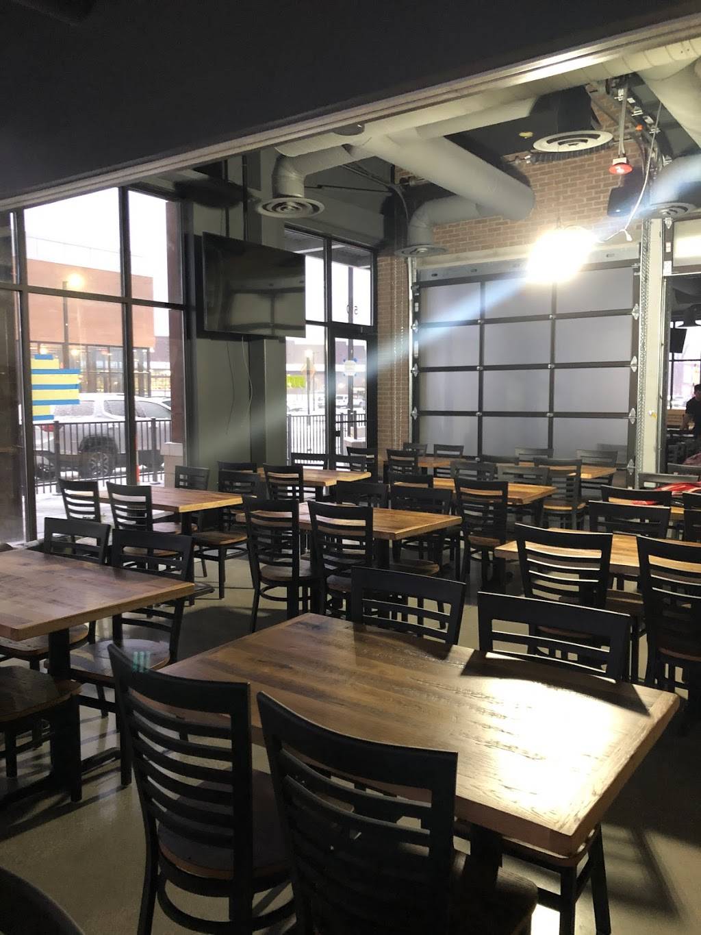 Brown Iron Brewhouse Royal Oak | restaurant | 30955 Woodward Ave Suite 510, Royal Oak, MI 48073, USA | 2489512659 OR +1 248-951-2659