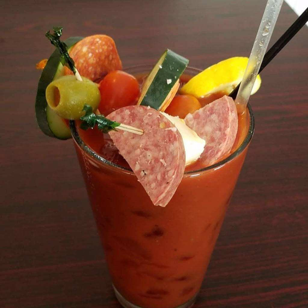 Bugaboo Bar And Grill | restaurant | 14527 S Lakeshore Dr, Cedar Lake, IN 46303, USA | 2193907232 OR +1 219-390-7232