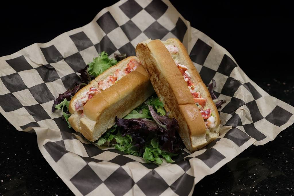 Claudios Take-Out | meal takeaway | 14 E Gerrard St, Winchester, VA 22601, USA | 5406867880 OR +1 540-686-7880